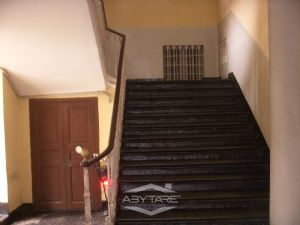 GRAZIOSA MANSARDA IN LOCAZIONE IN ZONA CENTRALE