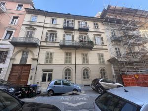 GRAZIOSA MANSARDA IN LOCAZIONE IN ZONA CENTRALE