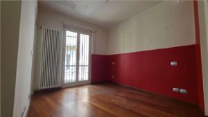 Appartamento unico con giardino pensile privato al piano