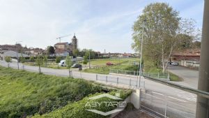 Casa indipendente su 3 lati, con giardino e autorimessa doppia