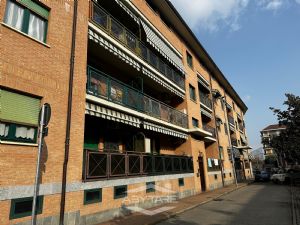 Quadrilocale termoautonomo Nichelino zona Crociera