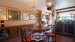 La tua casa Abytare..
Alcune immagini di questo an...