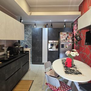 Via Lauro Rossi n° 36/17