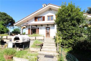 ORBASSANO IN VENDITA VILLA UNI-BIFAMILIARE LIBERA SUBITO