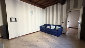 Appartamento trilocale arredato in affitto