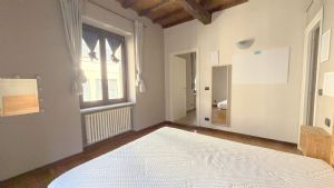 Appartamento trilocale arredato in affitto