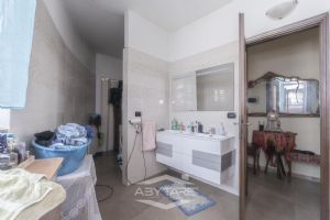 Casa semi-indipendente vendita Moncalieri Strada Barauda