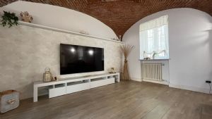 Casa indipendente tre lati con terrazzi e ascensore privato