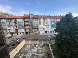 BILOCALE OTTIMO STATO INTERNO ZONA OSPEDALI