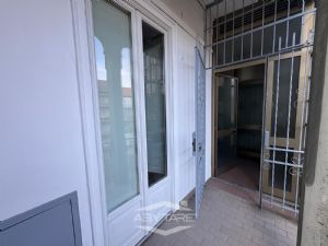BILOCALE OTTIMO STATO INTERNO ZONA OSPEDALI