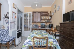 3 locali vendita Torino Via Alla Parrocchia 2