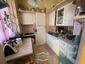 AMPIO QUADRILOCALE IN BUONO STATO INTERNO