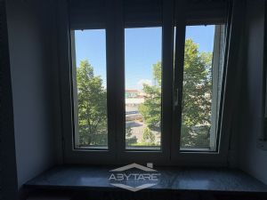 AMPIO QUADRILOCALE IN BUONO STATO INTERNO