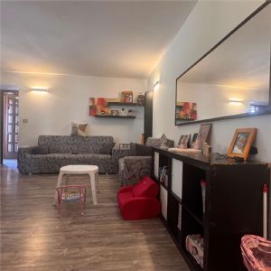 Cascina ex B&B ristrutturata con due unità abitative e oltre 26.000 mq di terreni