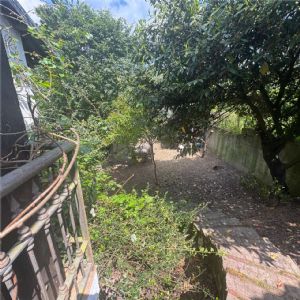 Cascina ex B&B ristrutturata con due unità abitative e oltre 26.000 mq di terreni