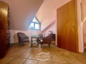Ampio bilivello con terrazzi in palazzina recente