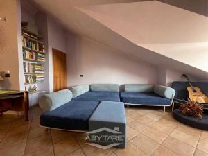 Ampio bilivello con terrazzi in palazzina recente