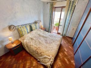 Ampio bilivello con terrazzi in palazzina recente