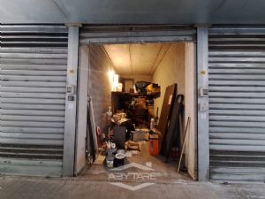 Vendesi box auto Via Primo Maggio Nichelino