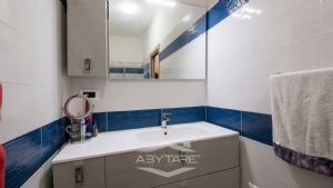 Elegante appartamento con mansarda Torino precollina