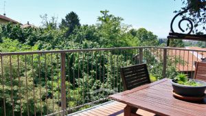 Elegante appartamento con mansarda Torino precollina