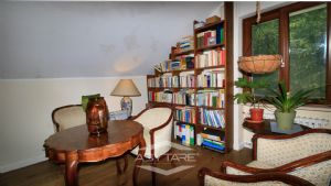 Elegante appartamento con mansarda Torino precollina