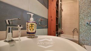 Elegante appartamento con mansarda Torino precollina