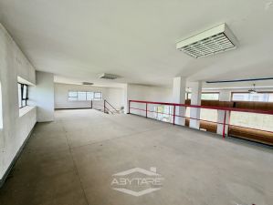 Locazione magazzino Strada Tetti Piatti 78, Moncalieri