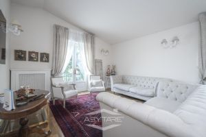 ESCLUSIVO APPARTAMENTO IN ZONA COLLINARE