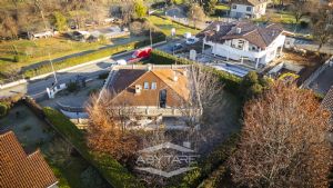 Druento villa indipendente con giardino zona Misterletta