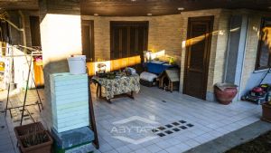 Druento villa indipendente con giardino zona Misterletta