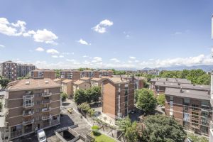 Quadrilocale panoramico piazza Rebaudengo