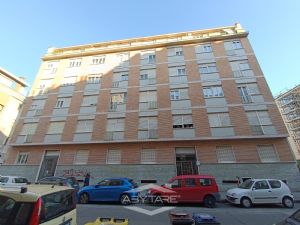 TRILOCALE IN CONTESTO SIGNORILE