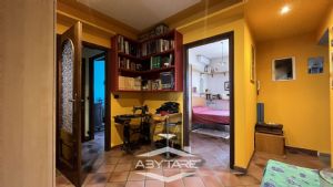 Casa indipendente su tre lati con giardino e autorimessa tripla