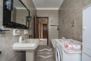 ampio alloggio con terrazzo - libero subito
