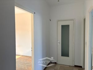 Moncalieri Bilocale Ottimo Investimento a 100mt dalla metropolitana Bengasi.