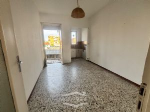 Moncalieri Bilocale Ottimo Investimento a 100mt dalla metropolitana Bengasi.