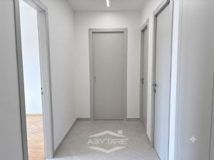 Moncalieri Bilocale Ottimo Investimento a 100mt dalla metropolitana Bengasi.