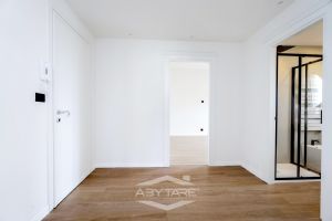 MAI ABITATO - TRILOCALE CON CUCINA COMPLETA E BAGNO INCLUSI