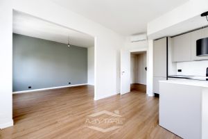 MAI ABITATO - TRILOCALE CON CUCINA COMPLETA E BAGNO INCLUSI