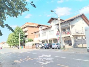 VIA BATTITORE - LOCALE COMMERCIALE DI 70 MQ

Benve...