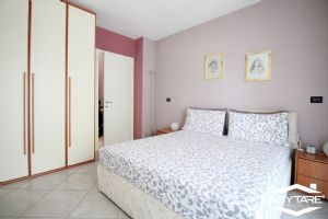 Villa indipendente su tre lati