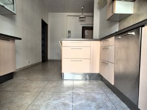 2 locali ristrutturato - libero subito - arredato!