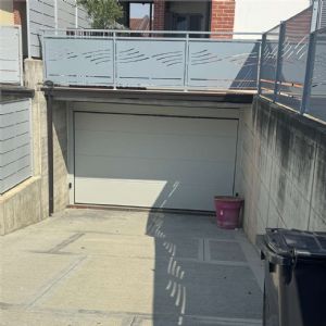 ASTI PALUCCO PORZIONE DI VILLA BIFAMILIARE CON PISCINA