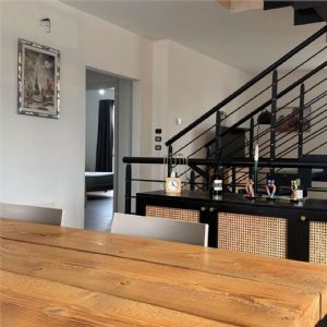 ASTI PALUCCO PORZIONE DI VILLA BIFAMILIARE CON PISCINA