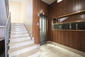 VIA TRIPOLI - BILOCALE CON ARREDO VOLENDO INCLUSO ...