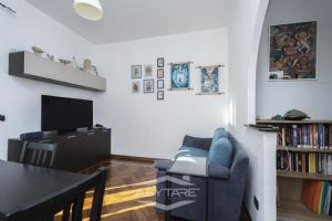 VIA TRIPOLI - BILOCALE CON ARREDO VOLENDO INCLUSO ...