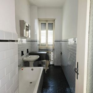 Via Gaetano Mosca n° 8