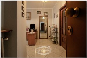 3 locali ristrutturato via Juvarra Nichelino