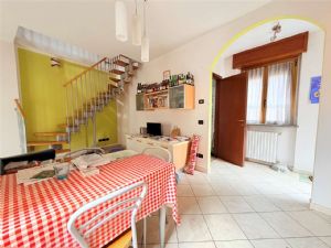 Bilocale di Charme su 2 livelli ben arredato